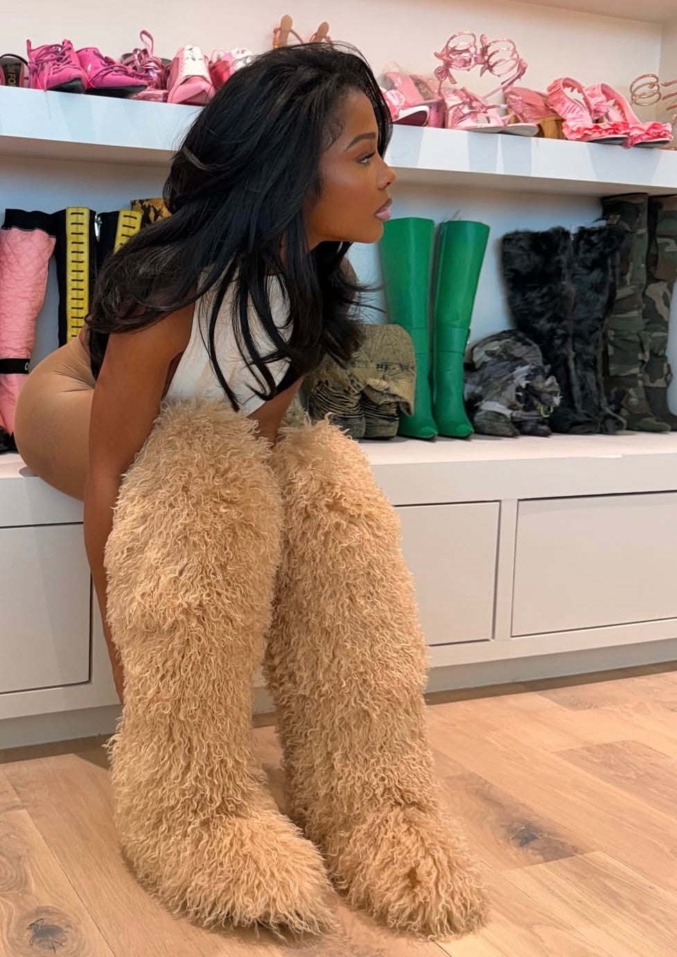 ASPEN FUR BOOTS (PRE-ORDER)