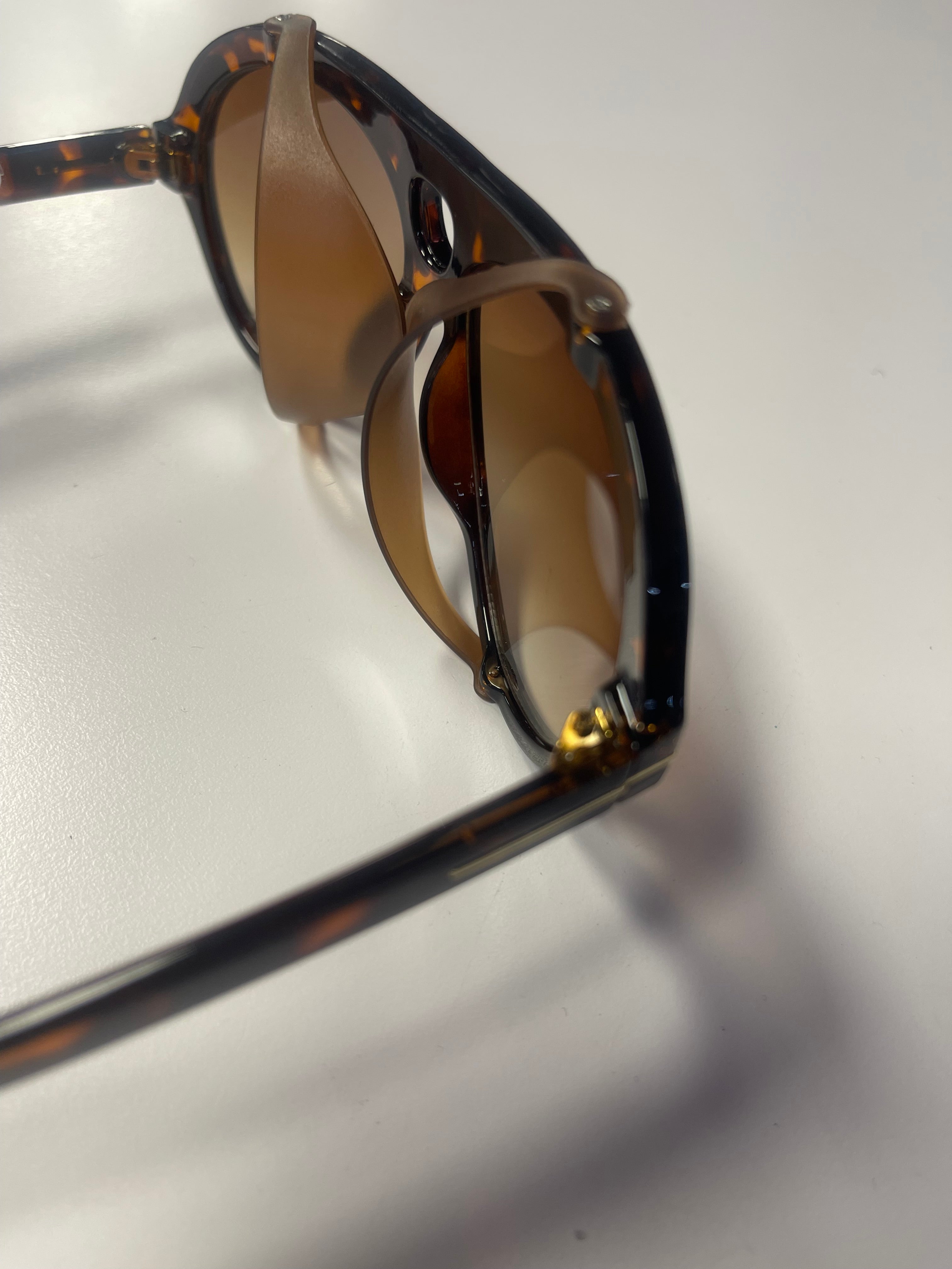Modern Aviator Sunglasses