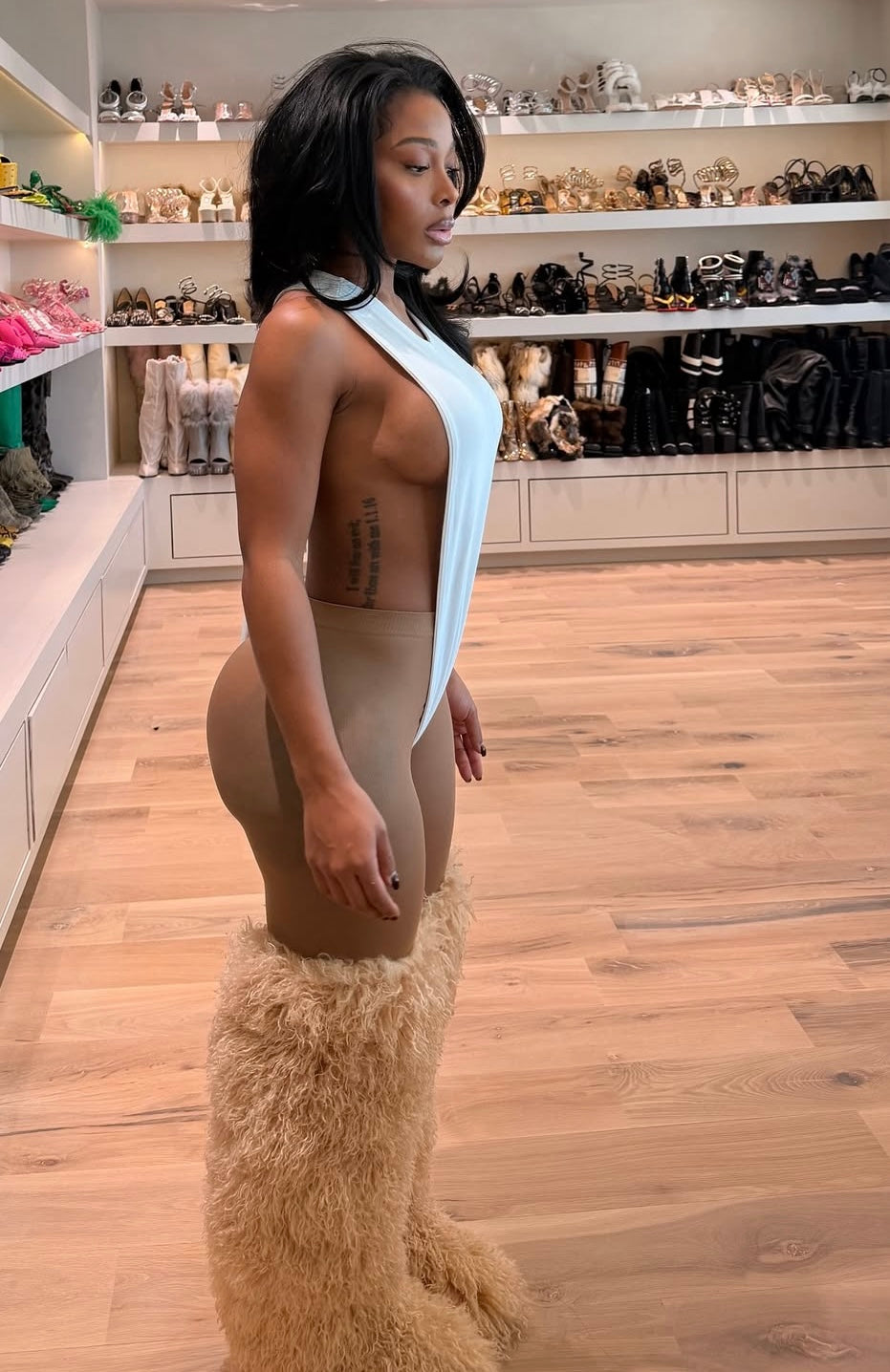 ASPEN FUR BOOTS (PRE-ORDER)