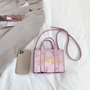 THE TOTE BAG
