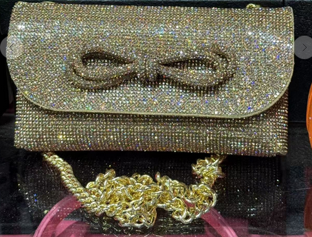 ALWAYS CLASSY CLUTCH