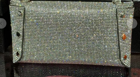 ALWAYS CLASSY CLUTCH