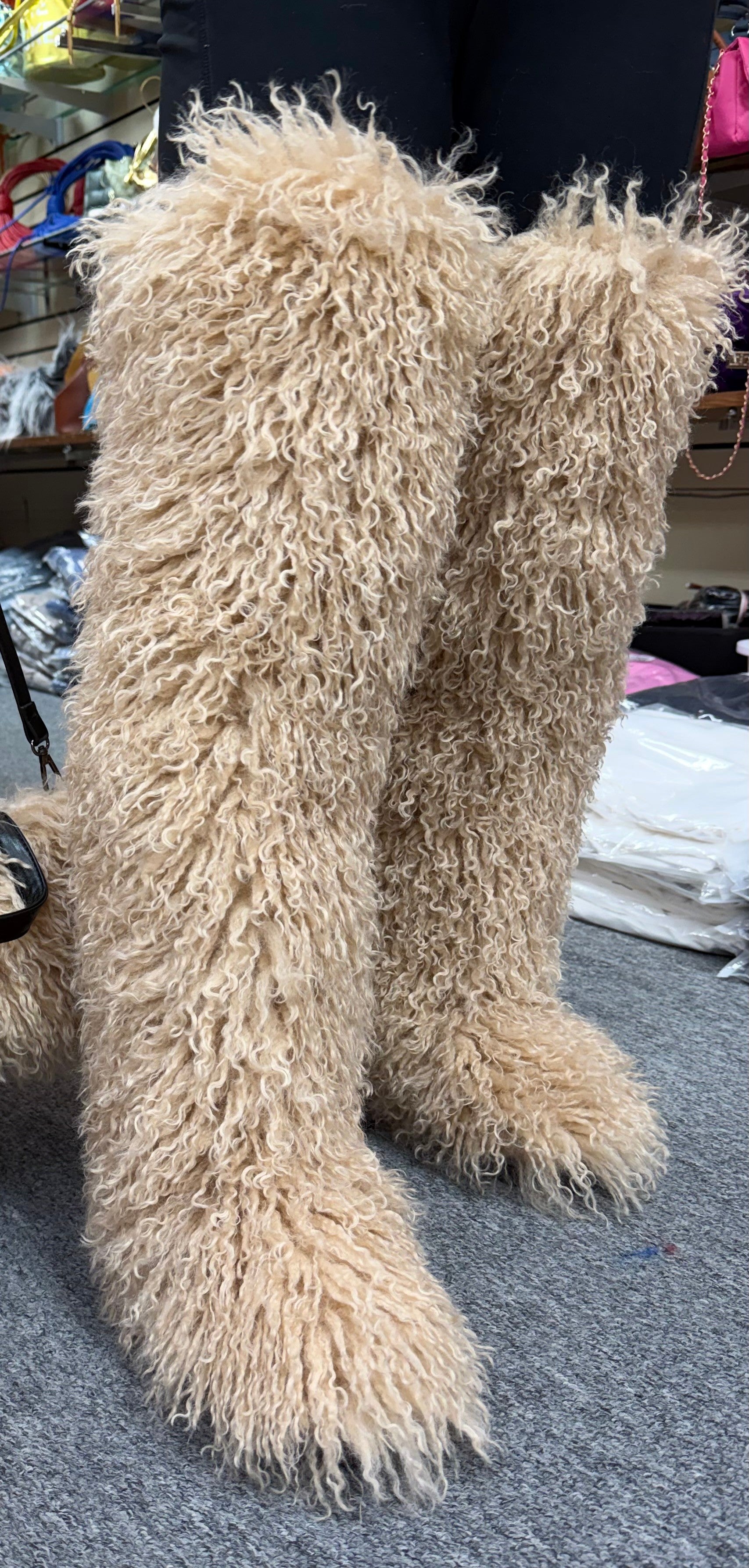 ASPEN FUR BOOTS (PRE-ORDER)