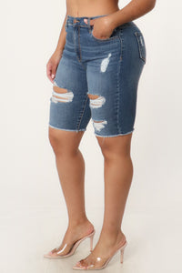 Bara Distressed Short Jeans